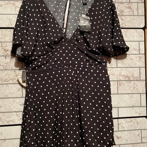 forever 21 black polka dot romper - Picture 7 of 8